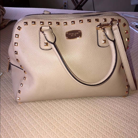 Authentic Michael Kors Purse - Picture 8 of 8